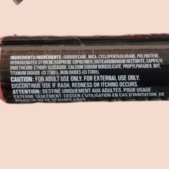 MAKEUP REVOLUTION Liquid Highlighter - Bronze Gold. 18ml - Picture 2 of 2